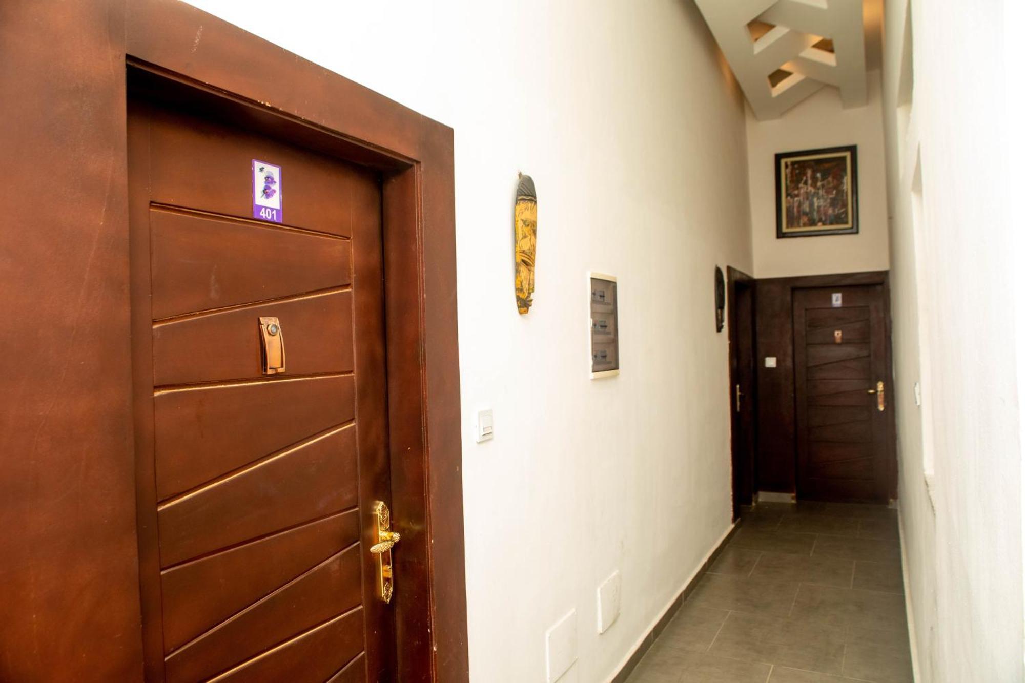 Hotel Les Orchidees โกโตนู ภายนอก รูปภาพ
