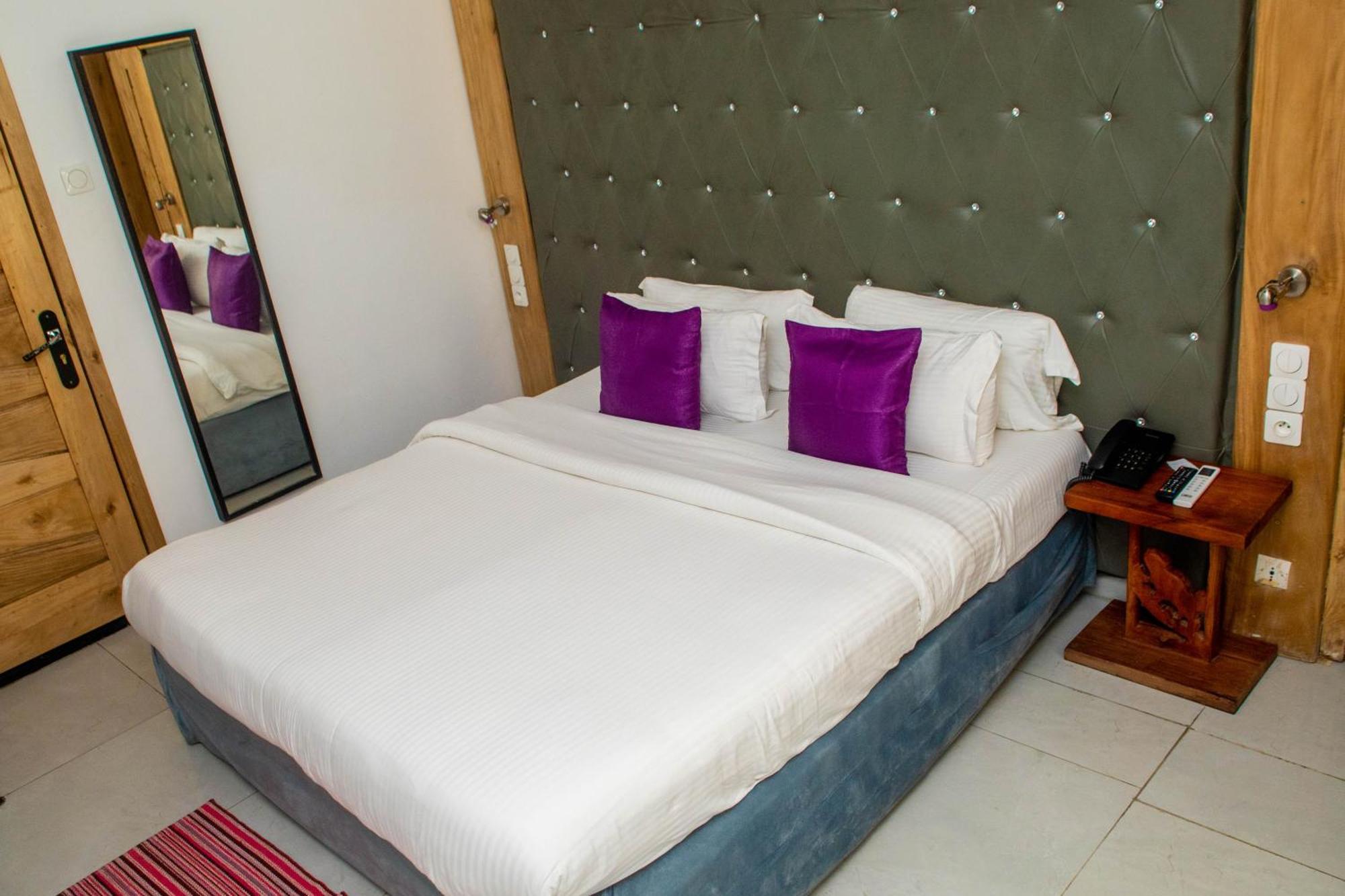 Hotel Les Orchidees โกโตนู ห้อง รูปภาพ
