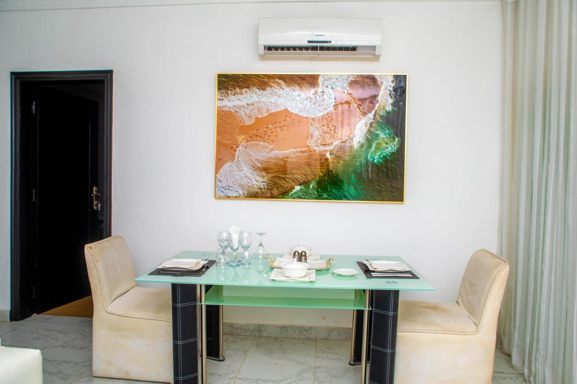 Hotel Les Orchidees โกโตนู ภายนอก รูปภาพ